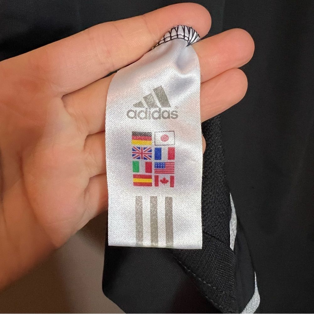Adidas men’s jersey. Size small - Picture 5 of 12